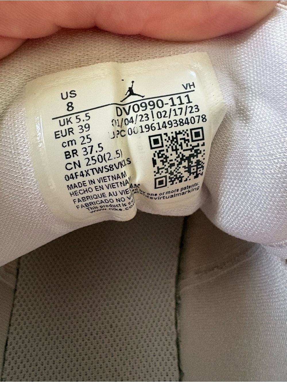 Womens Air Jordan 1 Low - Picture 8 of 10